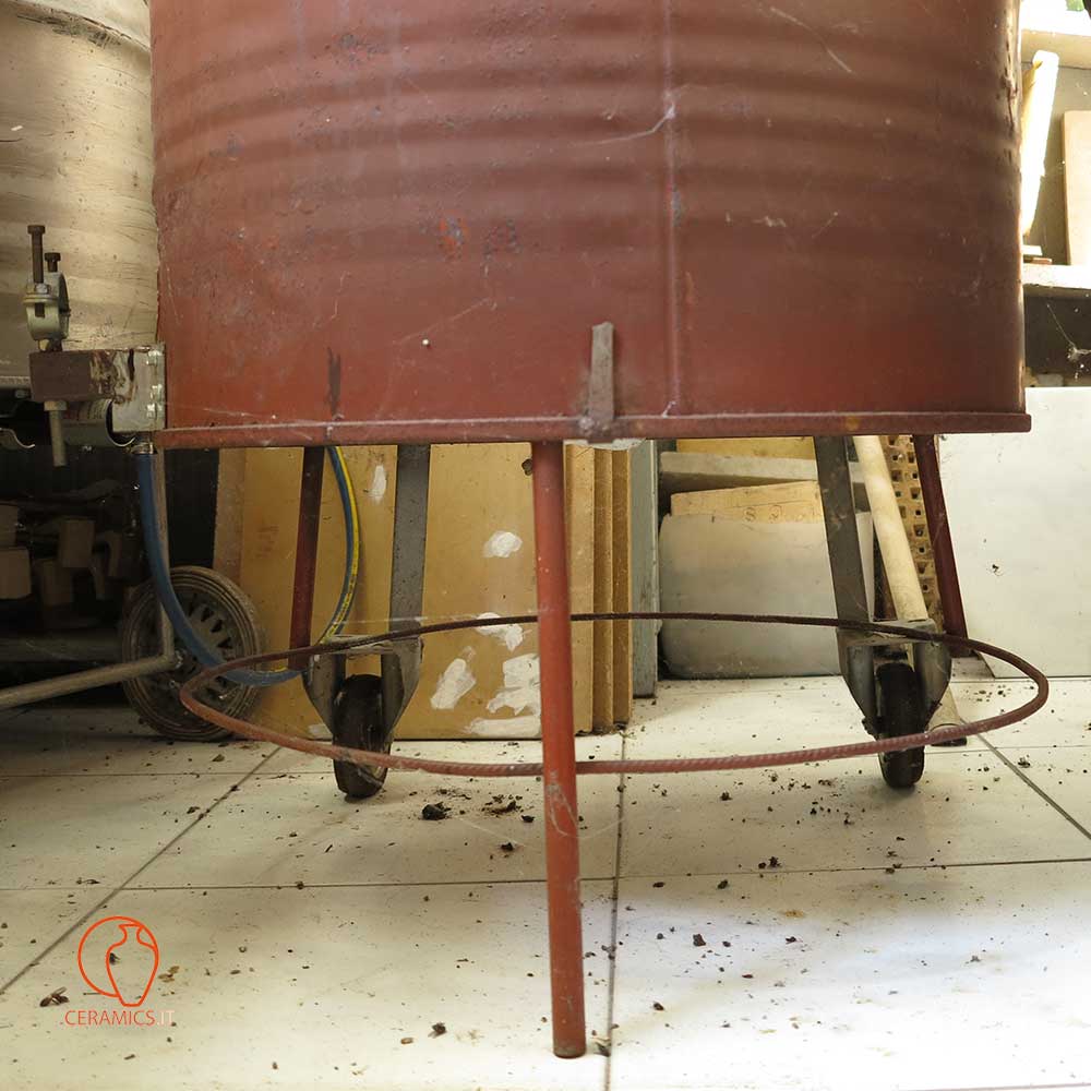 Ceramics Second hand raku kiln