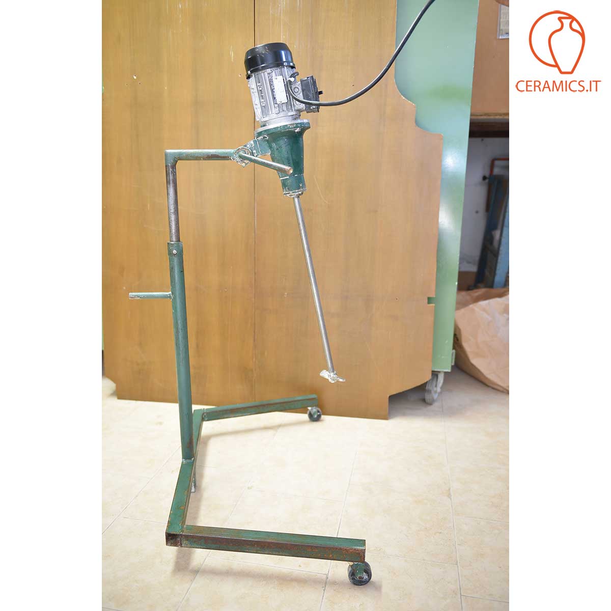 01-agitatore smalti ceramici